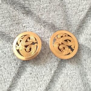 Vintage 14K Gold Clip on Earrings